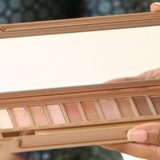 Urban Decay Naked 3 Eye Shadow Palette | Video