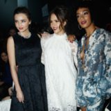 Miranda Kerr Jessica Alba at H&M Paris Fashion Week | Video