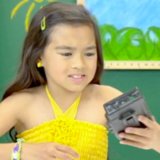 Kids React to Walkmans